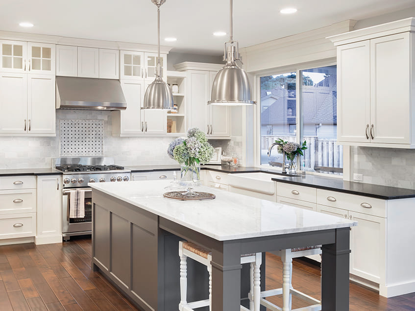 white kitchen with kitchen island